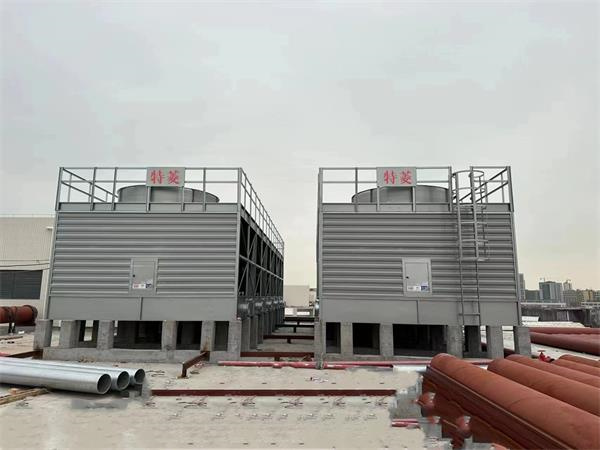 如何解決冷卻塔滴水聲音過大的問題(冷卻塔用超靜音多翼離心風機),冷卻塔有噪聲