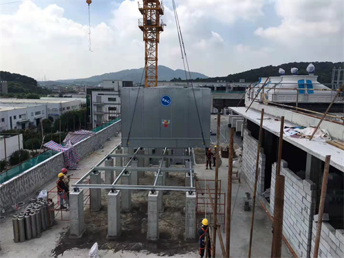 廣東冷卻塔介紹冬天使用冷卻塔如何做好防凍的工作(冷卻塔維護(hù)圖片)