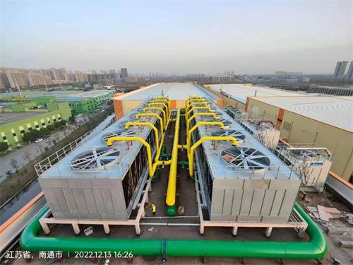 玻璃鋼化糞池的的使用壽命與抗壓強度有關,玻璃鋼化糞池的優點